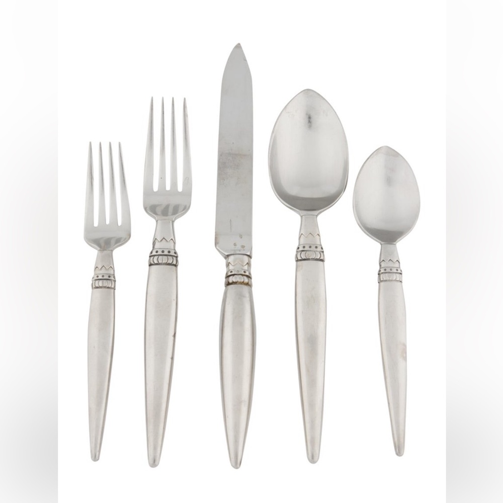 43 Piece Lisa Jenks Harlequin Flatware Set
